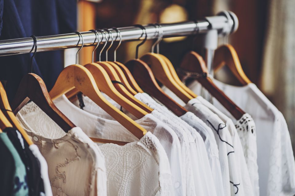 振袖が紡ぐ成人式の思い出と受け継がれる日本の美意識